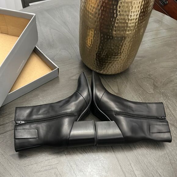 VIONIC Harper Women's Ankle Boot - Picture 7 of 13